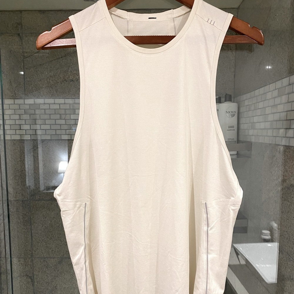 Mens Lululemon Fast & Free Tank M